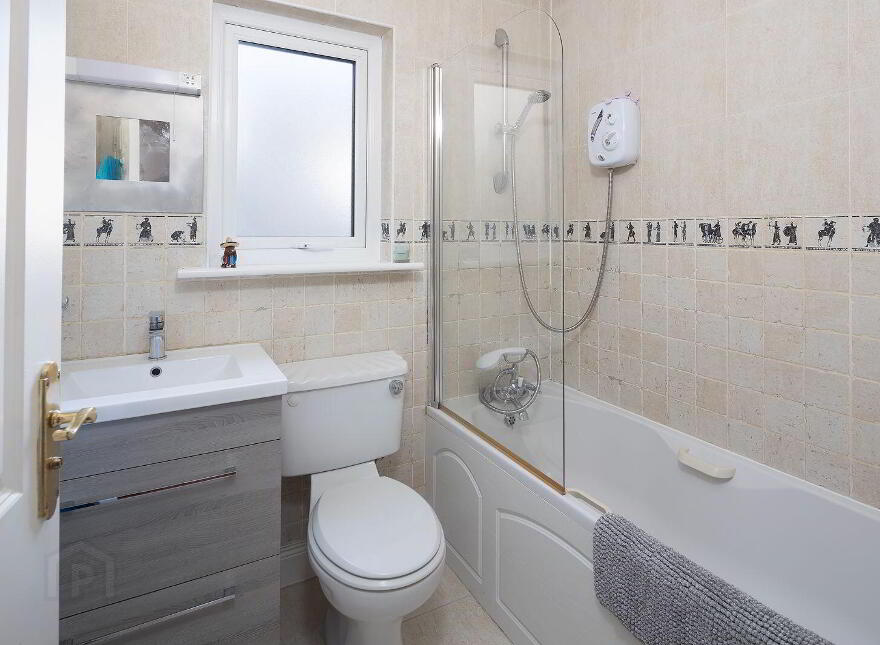 13 Poppyfields Drive, Broomfield Village, Midleton, P25TE22
