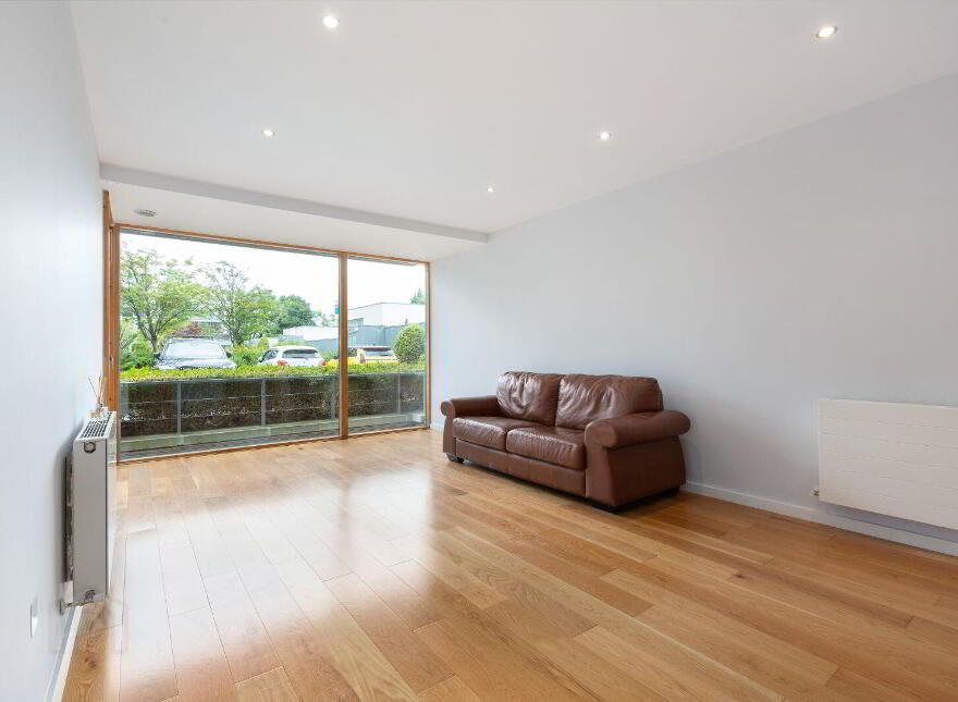 18 Lapwing, Thornwood, Booterstown Avenue, Booterstown, A94NW44