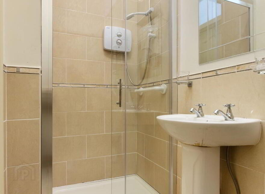 44 Beechwood Avenue Upper, Ranelagh, Ranelagh, D06V9K3
