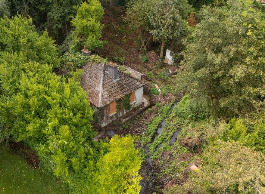 Site, The Bungalow, Commons Road, Loughlinstown, Loughlinstown, D18R662