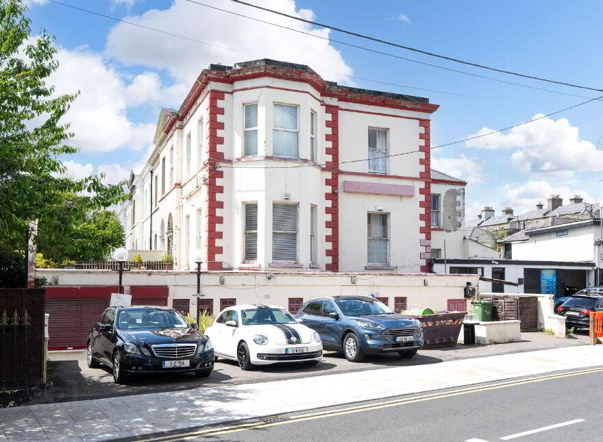 The Mayfair, 1 Florence Terrace, Florence Road, Bray, A98NW62