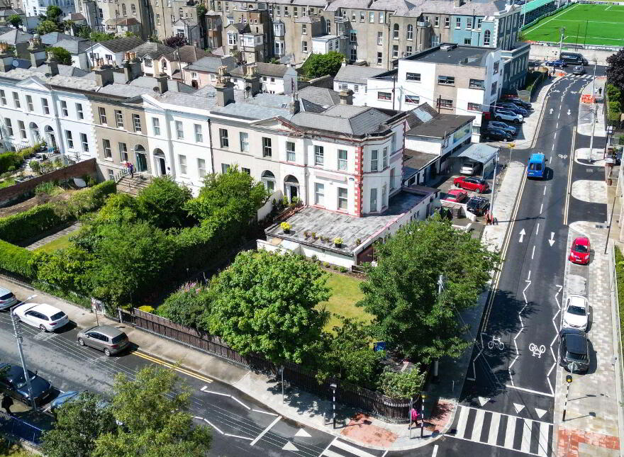 The Mayfair, 1 Florence Terrace, Florence Road, Bray, A98NW62