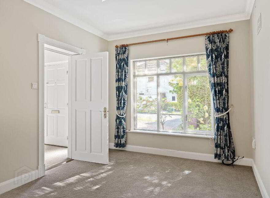 1 Woodlands, Greystones, A63DV25