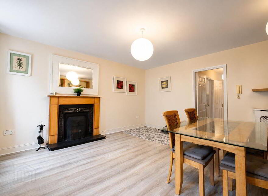 38 Roseville Court, Dublin Road, Bray, A98TA71