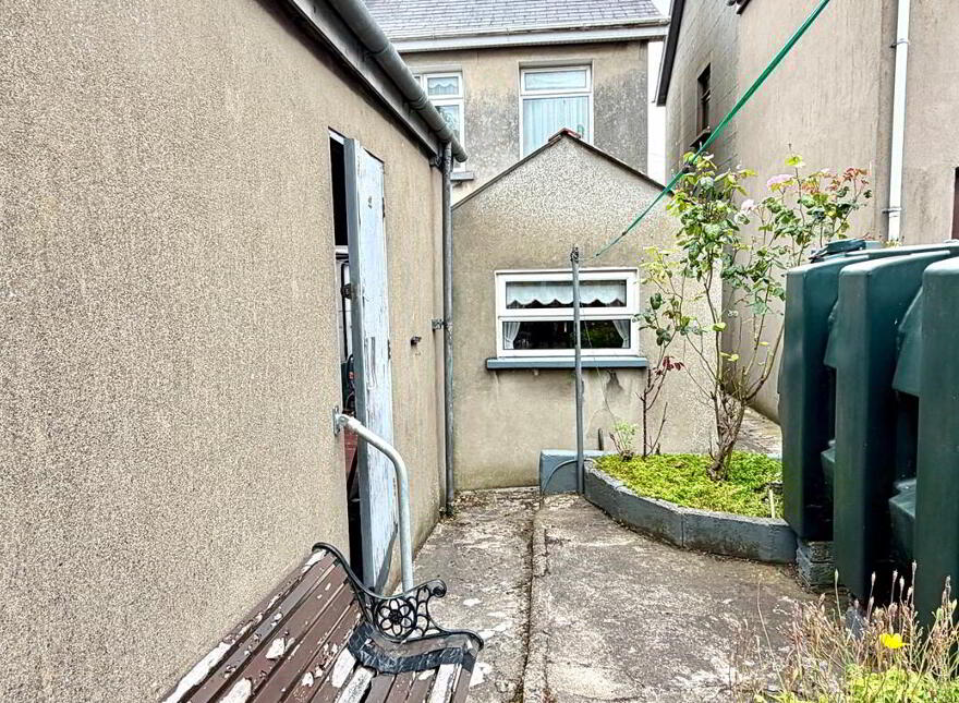 92 Armagh Road, Portadown, BT62 3DT