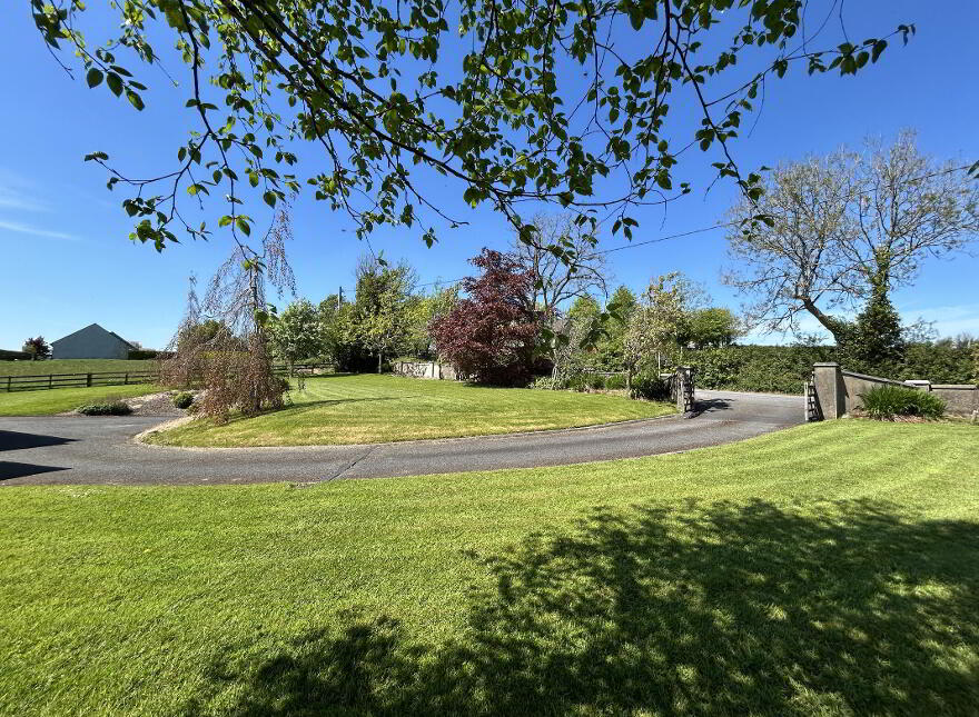 Farranhill House, Inchamore, Ballina, V94P8H7