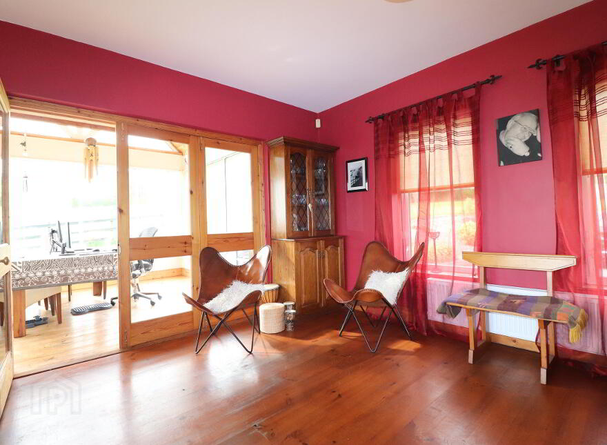 Farranhill House, Inchamore, Ballina, V94P8H7