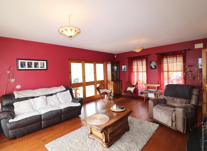Farranhill House, Inchamore, Ballina, V94P8H7