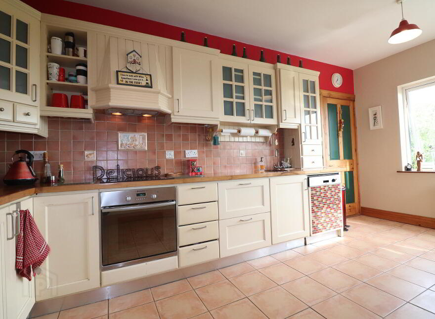 Farranhill House, Inchamore, Ballina, V94P8H7