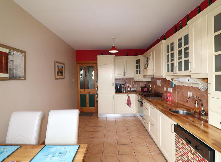Farranhill House, Inchamore, Ballina, V94P8H7