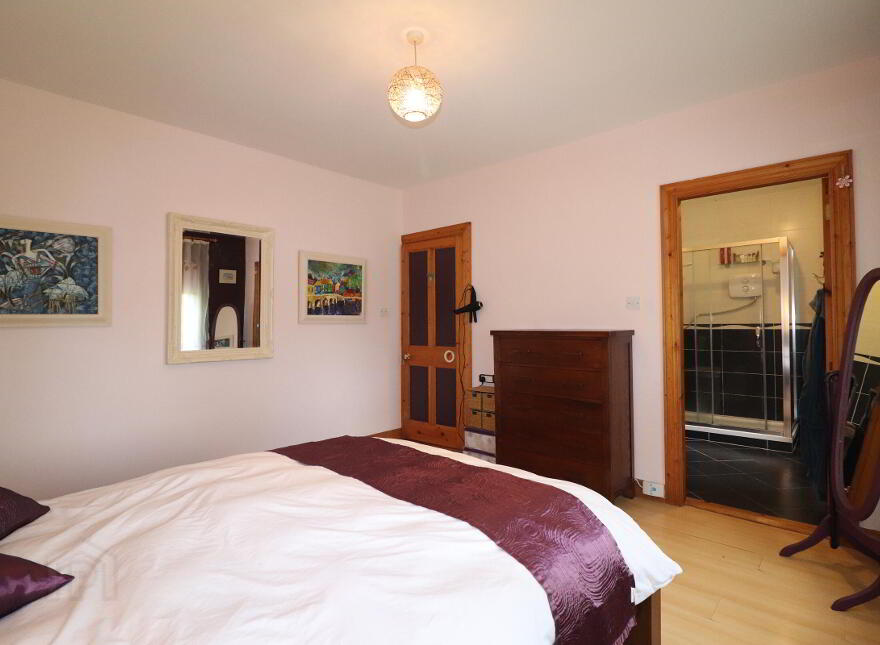 Farranhill House, Inchamore, Ballina, V94P8H7