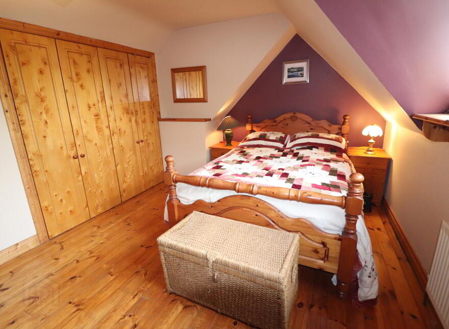 Farranhill House, Inchamore, Ballina, V94P8H7