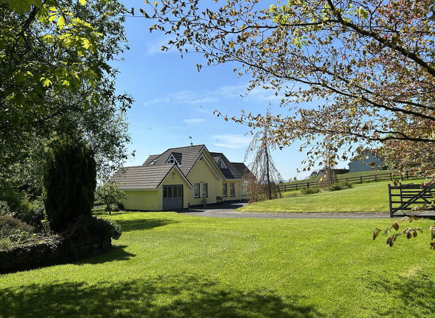 Farranhill House, Inchamore, Ballina, V94P8H7