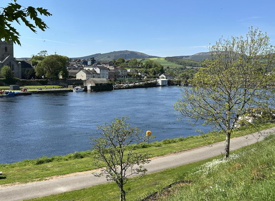 Farranhill House, Inchamore, Ballina, V94P8H7