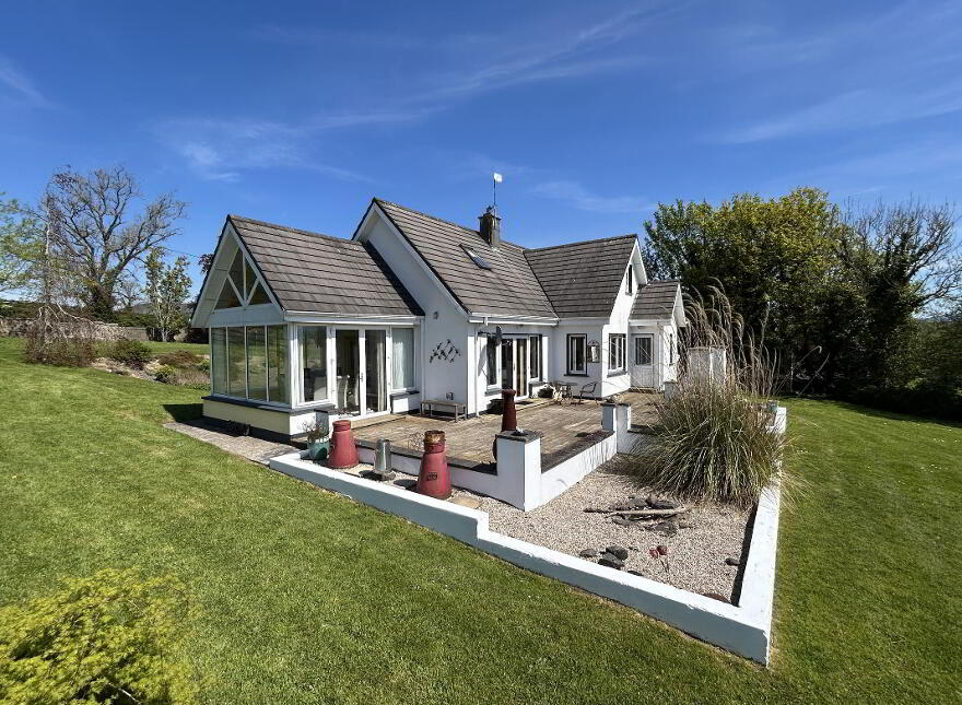 Farranhill House, Inchamore, Ballina, V94P8H7