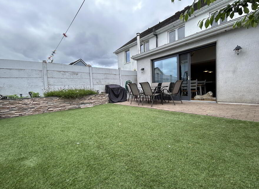 41 Cnoc Ard, Ballina, V94HC6Y