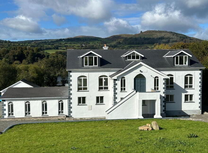 Teach Cois Deirge, 25 Slí Cuileann, Cullenagh, Ballina, V94H6F4