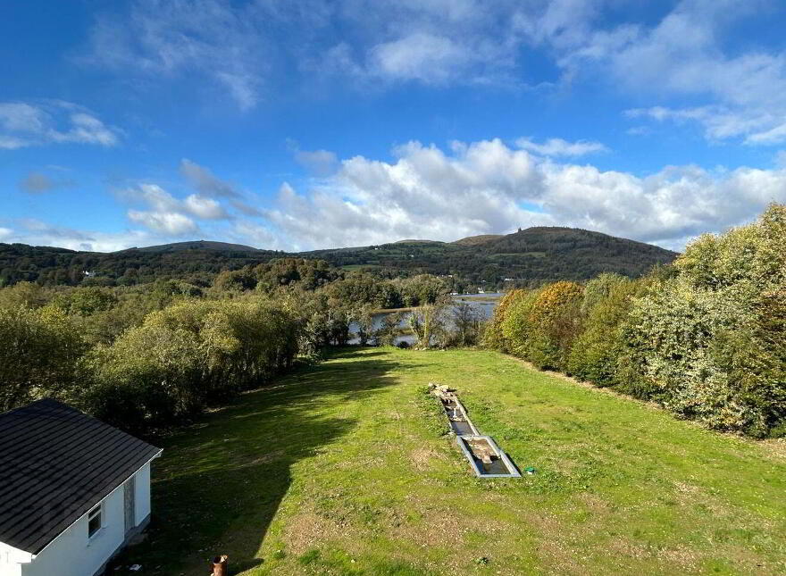 Teach Cois Deirge, 25 Slí Cuileann, Cullenagh, Ballina, V94H6F4