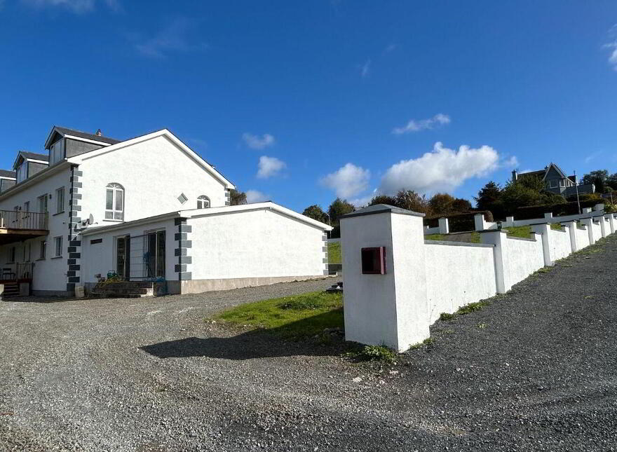 Teach Cois Deirge, 25 Slí Cuileann, Cullenagh, Ballina, V94H6F4