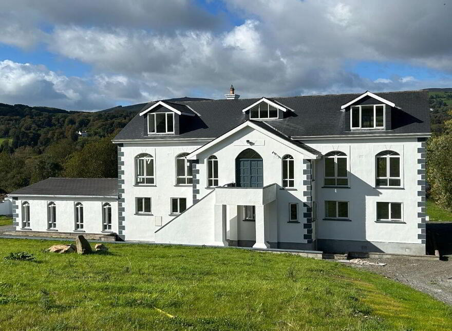 Teach Cois Deirge, 25 Slí Cuileann, Cullenagh, Ballina, V94H6F4