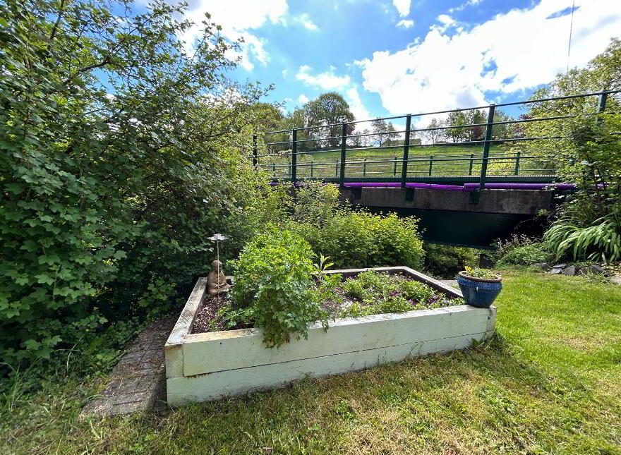 'Railway Cottage', Ballinteenoe, Carrigatoher, Nenagh, E45TY47