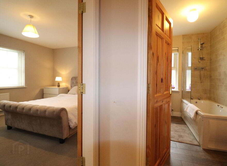 38 The Rise, Arda Na Deirge, Killaloe, V9429Y3