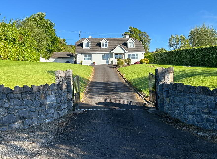 'Karibu' Grange Road, Ballina, V94D8C8