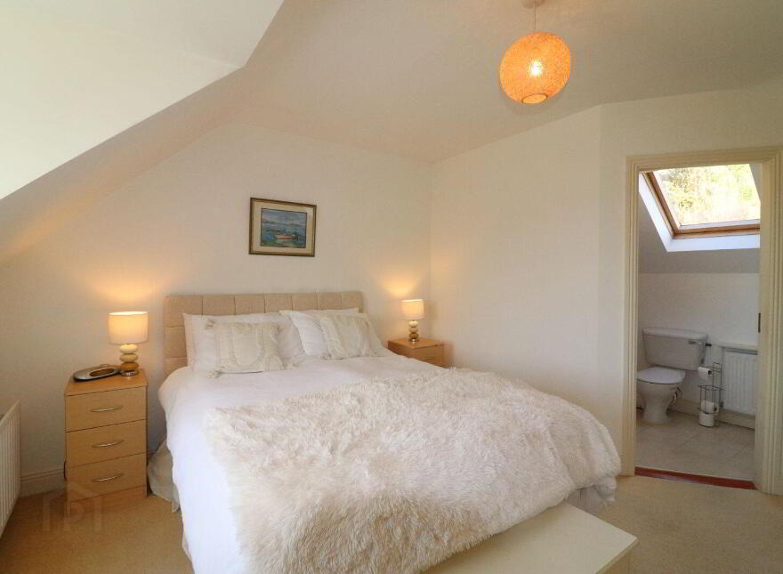 'Karibu' Grange Road, Ballina, V94D8C8