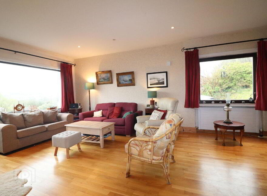 Ballyvally, Killaloe, V94K0HE