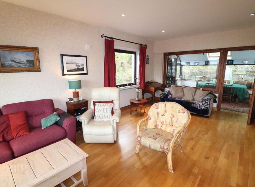Ballyvally, Killaloe, V94K0HE