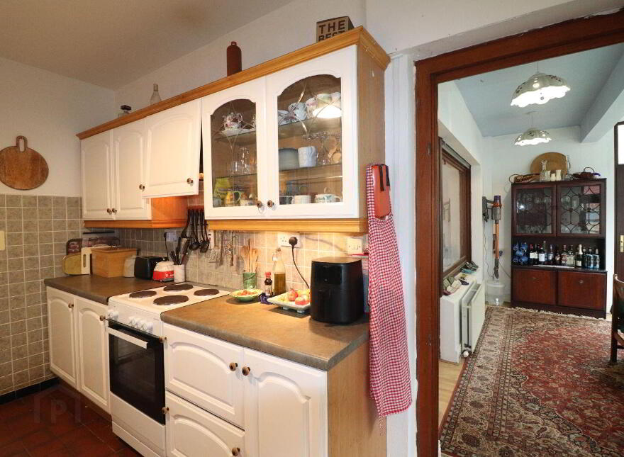 Ballyvally, Killaloe, V94K0HE