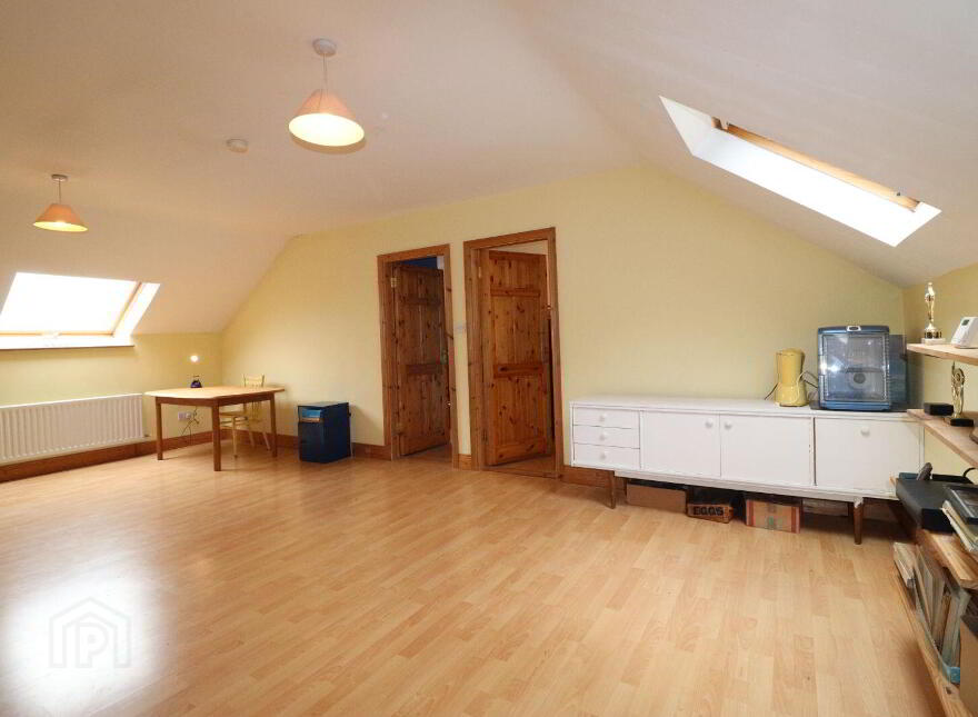 Ballyvally, Killaloe, V94K0HE