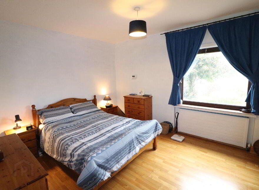 Ballyvally, Killaloe, V94K0HE