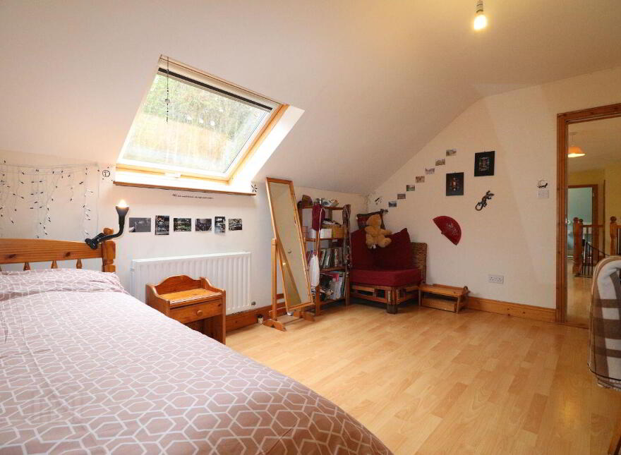 Ballyvally, Killaloe, V94K0HE
