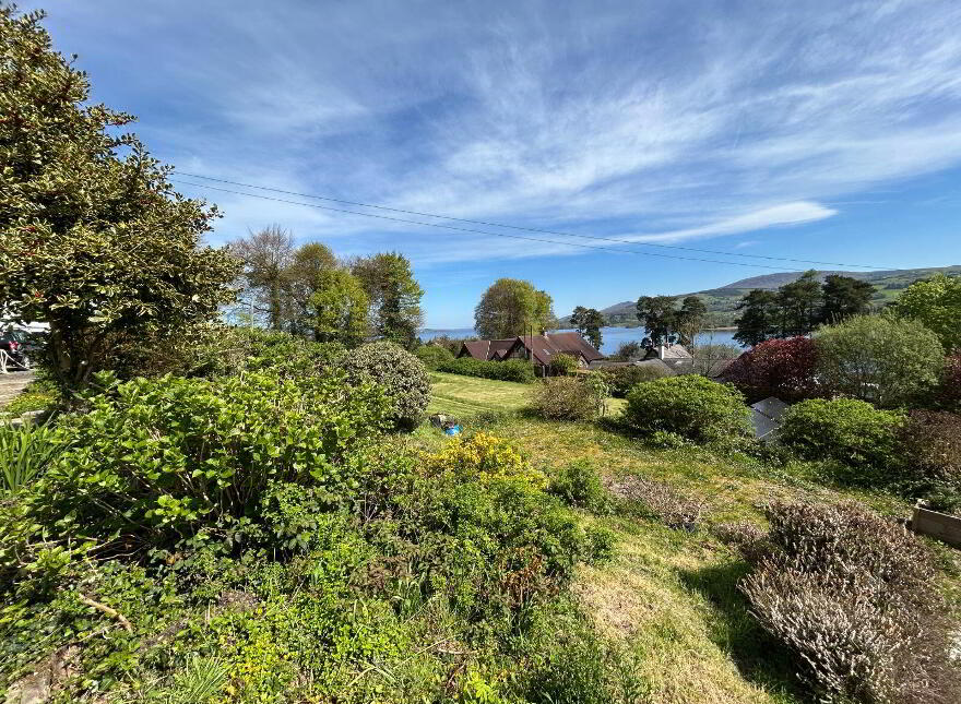 Ballyvally, Killaloe, V94K0HE