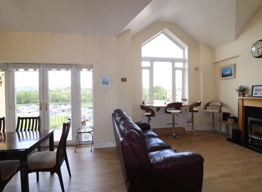 Apartment 19E Harbour Village, Killaloe, V94KW65