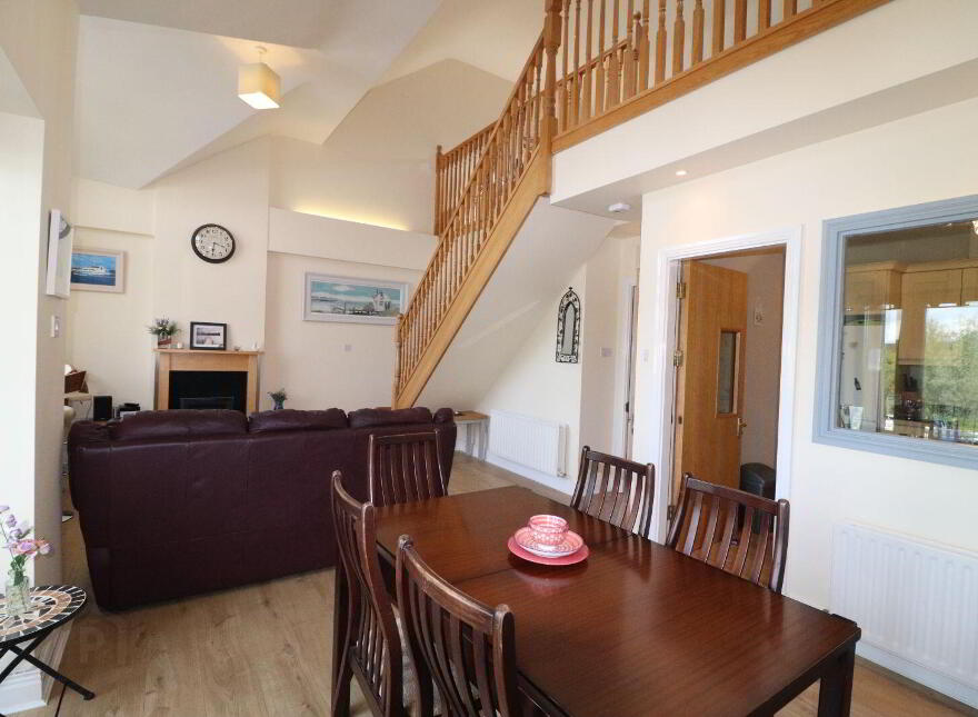 Apartment 19E Harbour Village, Killaloe, V94KW65