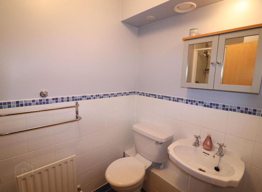 Apartment 19E Harbour Village, Killaloe, V94KW65