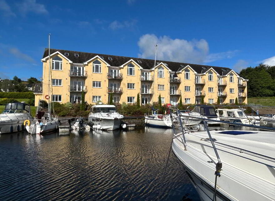 Apartment 19E Harbour Village, Killaloe, V94KW65
