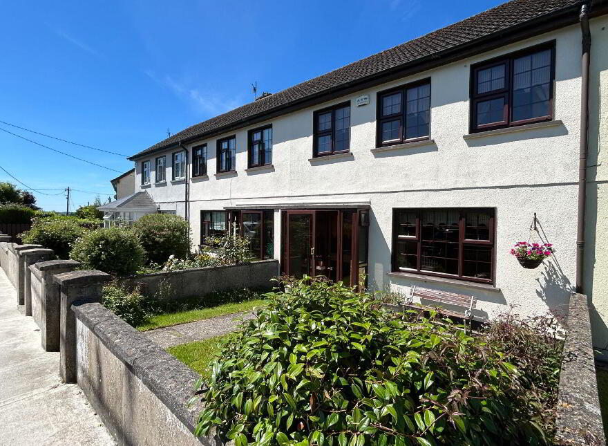 'Bromac', 20 Crossroads, Killaloe, V94XWX5