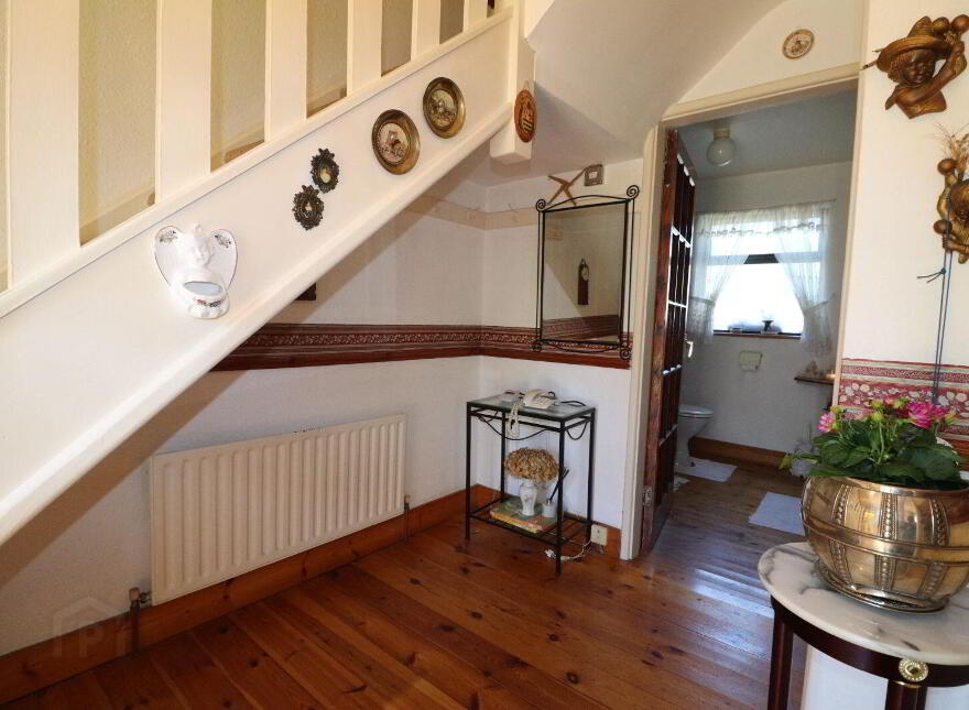 'Bromac', 20 Crossroads, Killaloe, V94XWX5