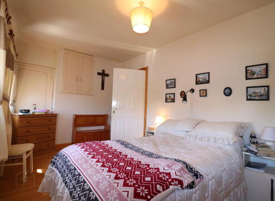 'Bromac', 20 Crossroads, Killaloe, V94XWX5