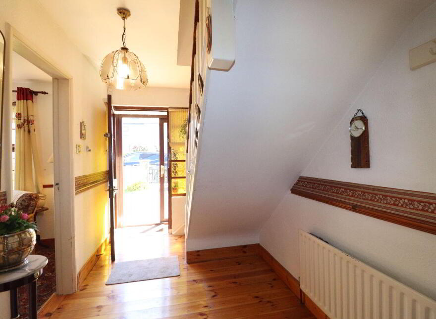 'Bromac', 20 Crossroads, Killaloe, V94XWX5
