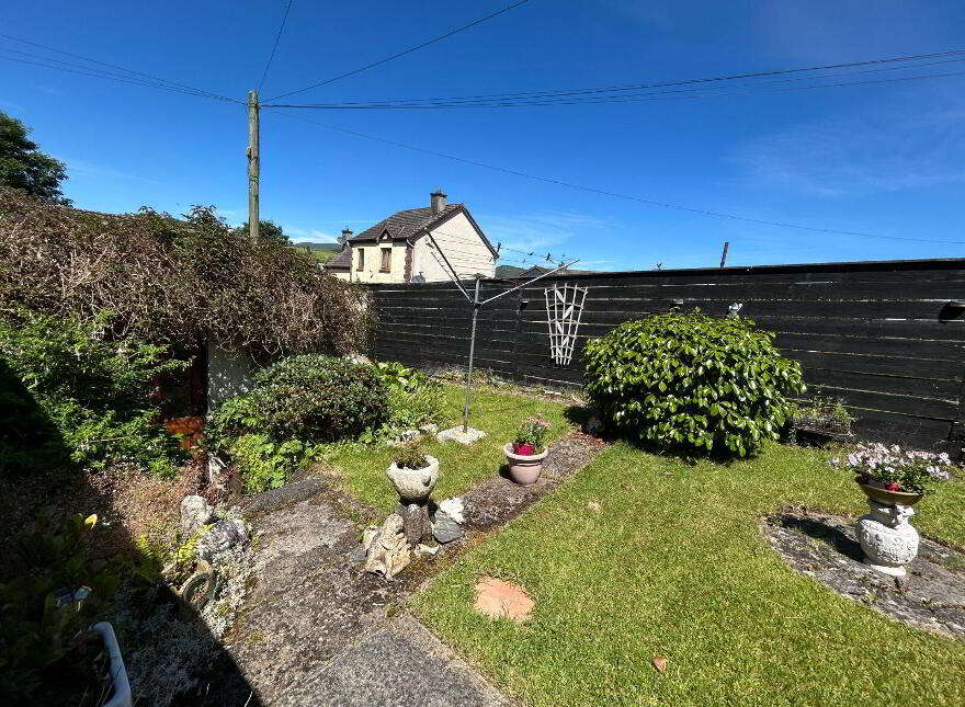 'Bromac', 20 Crossroads, Killaloe, V94XWX5