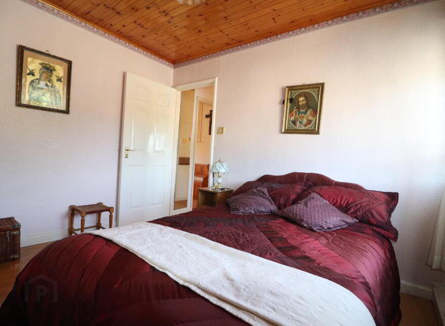 'Bromac', 20 Crossroads, Killaloe, V94XWX5