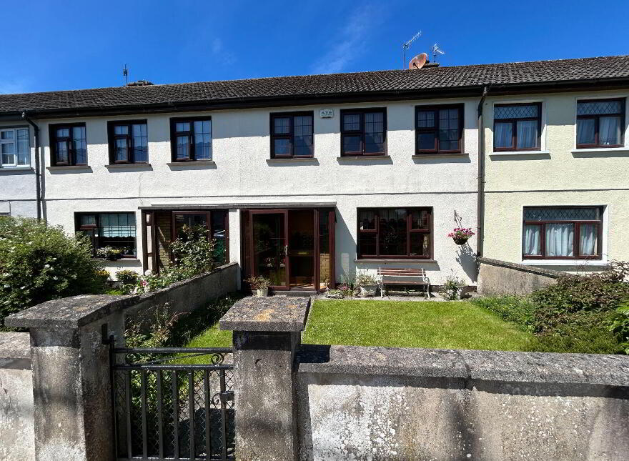 'Bromac', 20 Crossroads, Killaloe, V94XWX5