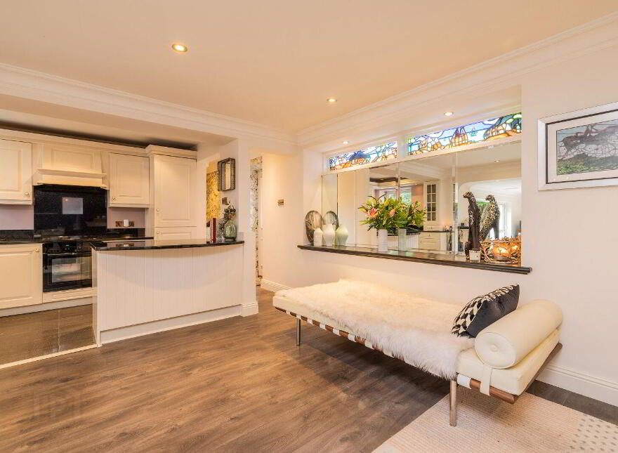 73 Pembroke Lane, Ballsbridge, D04K061