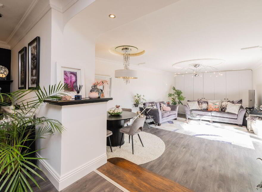 73 Pembroke Lane, Ballsbridge, D04K061