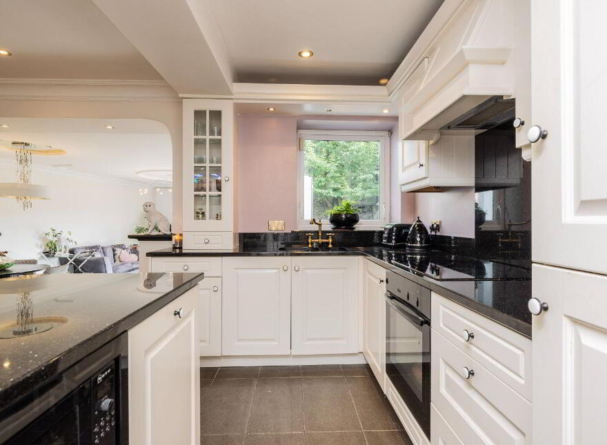 73 Pembroke Lane, Ballsbridge, D04K061