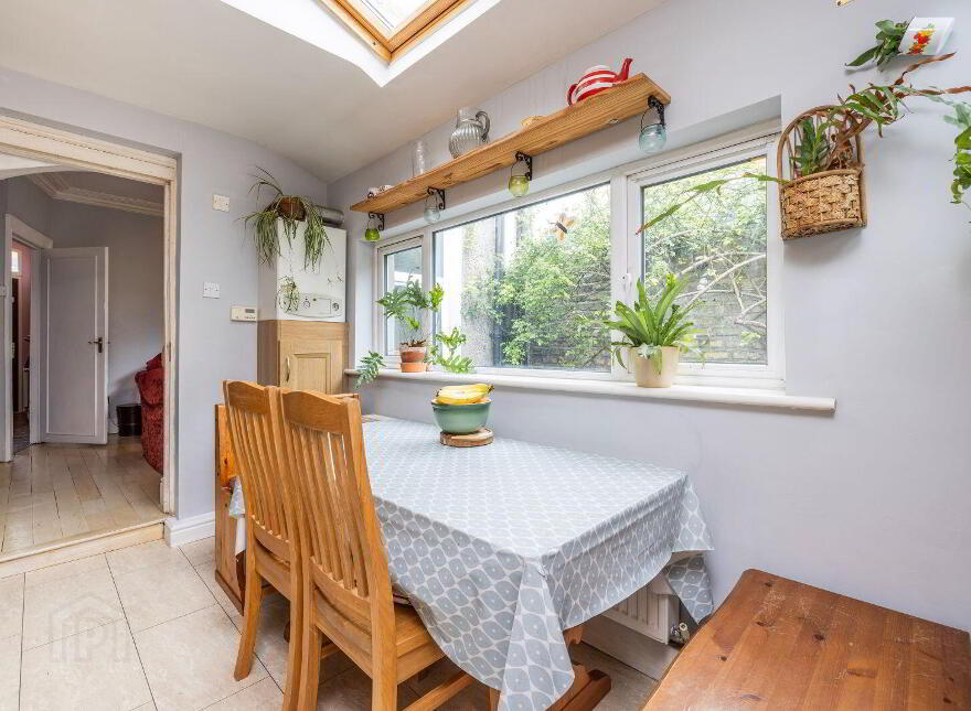 14 Saint Patricks Terrace, Russell Street, Dublin 1, D01W6D0